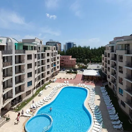 Wifi❤studio With Kitchen & Balcony Pool View❤vi❤