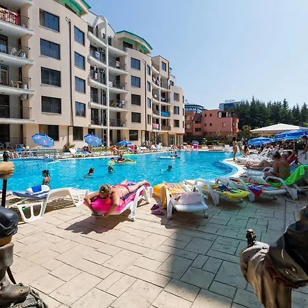 Wifi❤studio With Kitchen & Balcony Pool View❤vi❤ דירה סאני ביץ'